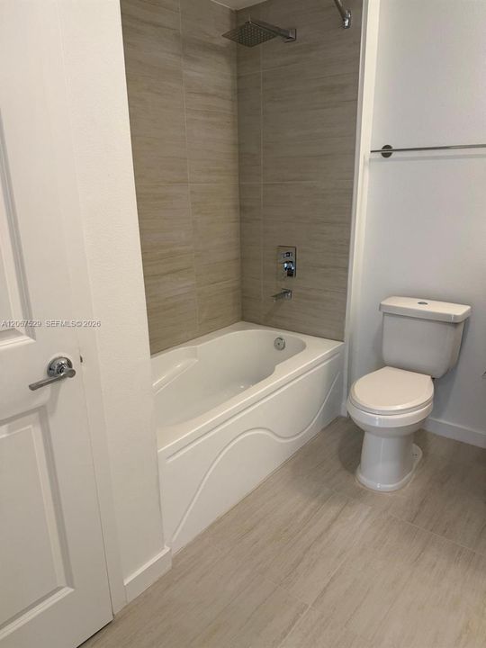For Rent: $1,850 (2 beds, 2 baths, 1023 Square Feet)