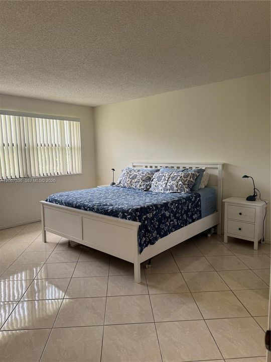 For Rent: $2,580 (2 beds, 2 baths, 1292 Square Feet)