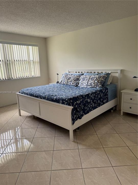 For Rent: $2,580 (2 beds, 2 baths, 1292 Square Feet)