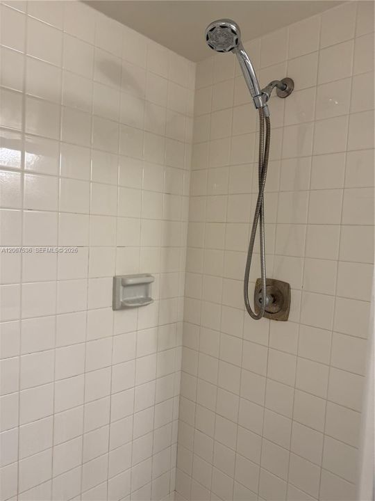 For Rent: $2,580 (2 beds, 2 baths, 1292 Square Feet)
