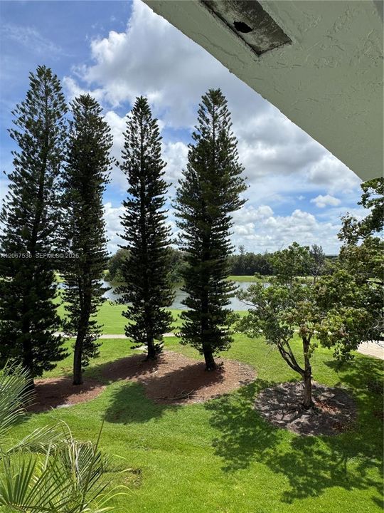 For Rent: $2,580 (2 beds, 2 baths, 1292 Square Feet)