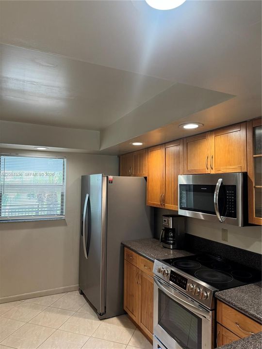 For Rent: $2,580 (2 beds, 2 baths, 1292 Square Feet)