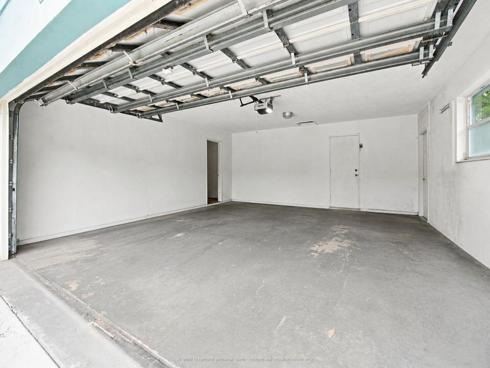 04_garage_rear_disclosed