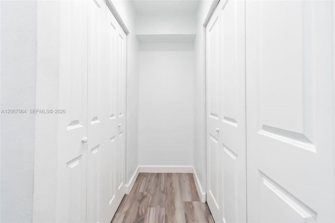 For Rent: $3,500 (3 beds, 2 baths, 1699 Square Feet)