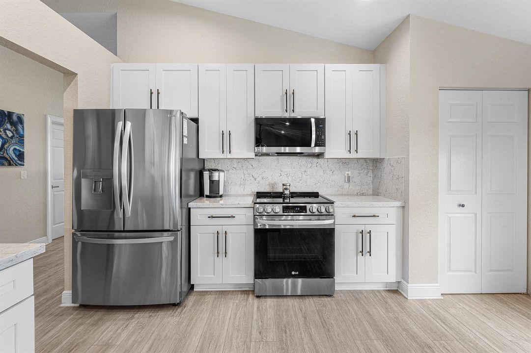 017-5641FountainsDriveSouth-Greenacres-F