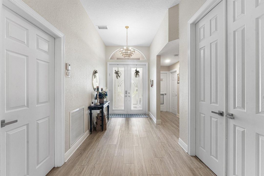 005-5641FountainsDriveSouth-Greenacres-F