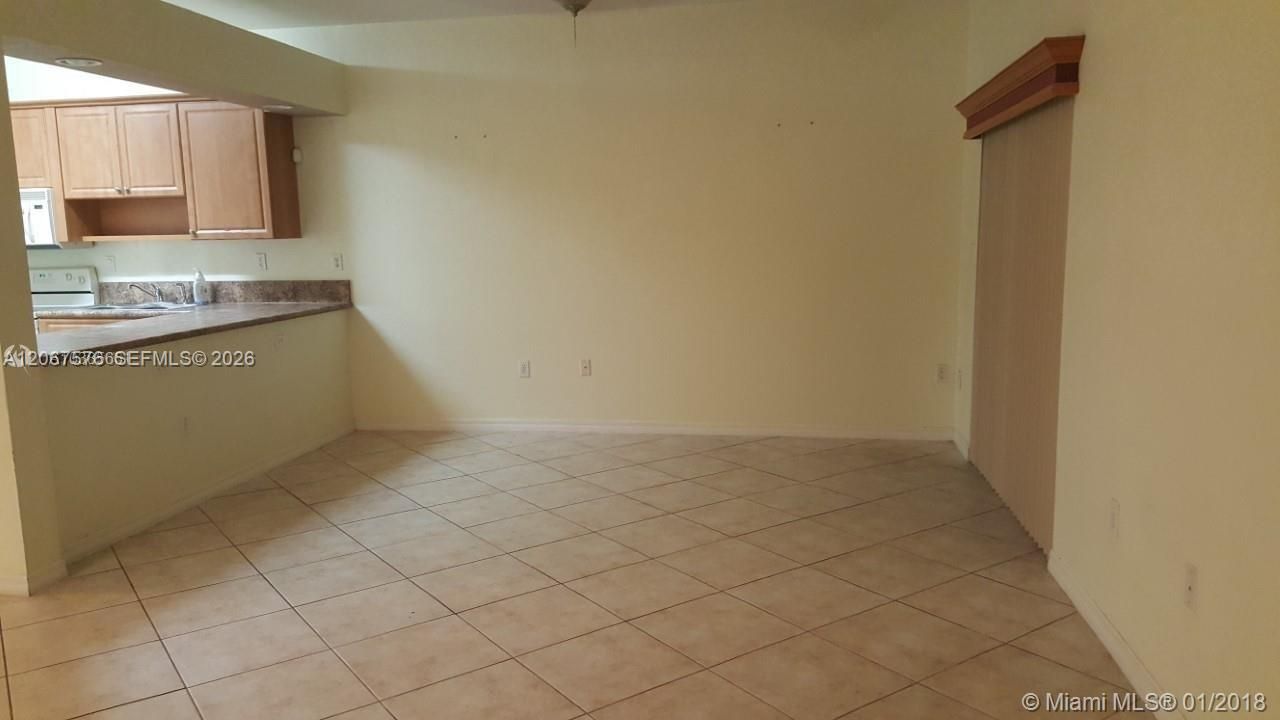 For Rent: $3,250 (3 beds, 2 baths, 1558 Square Feet)