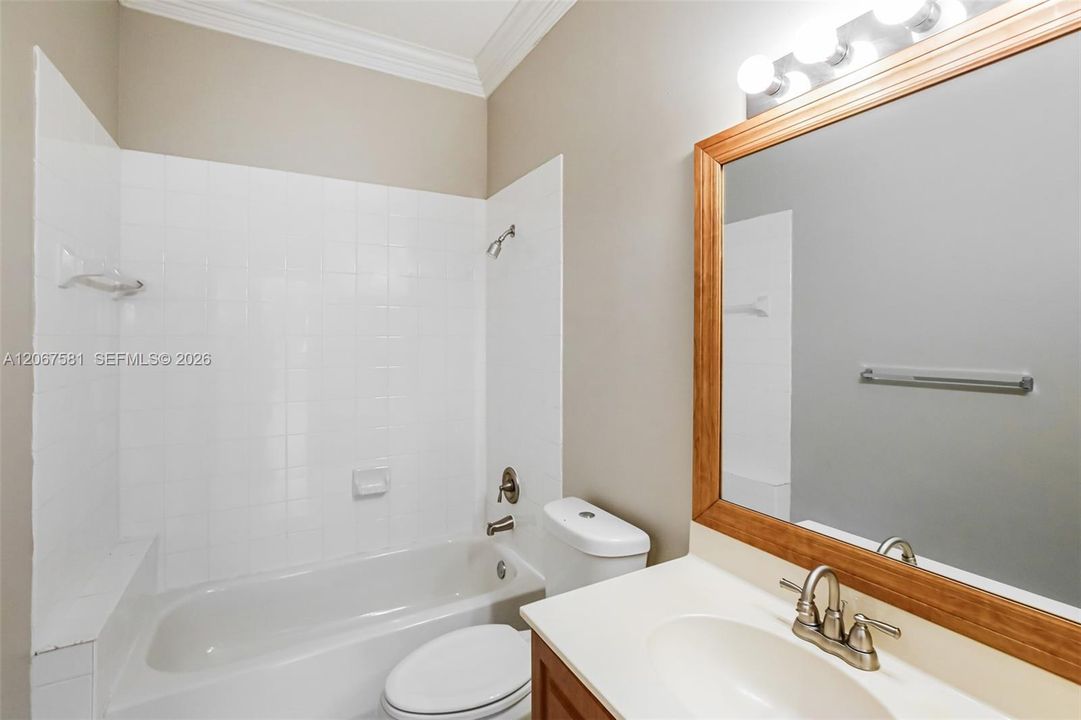 For Rent: $4,705 (5 beds, 4 baths, 3823 Square Feet)