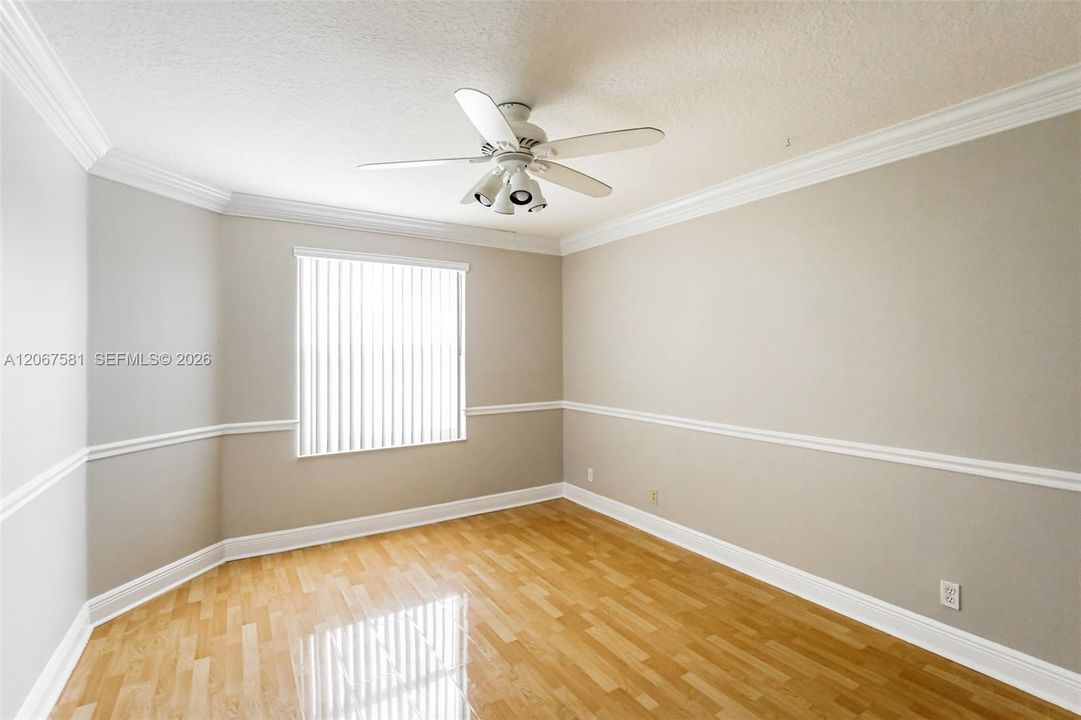 For Rent: $4,705 (5 beds, 4 baths, 3823 Square Feet)
