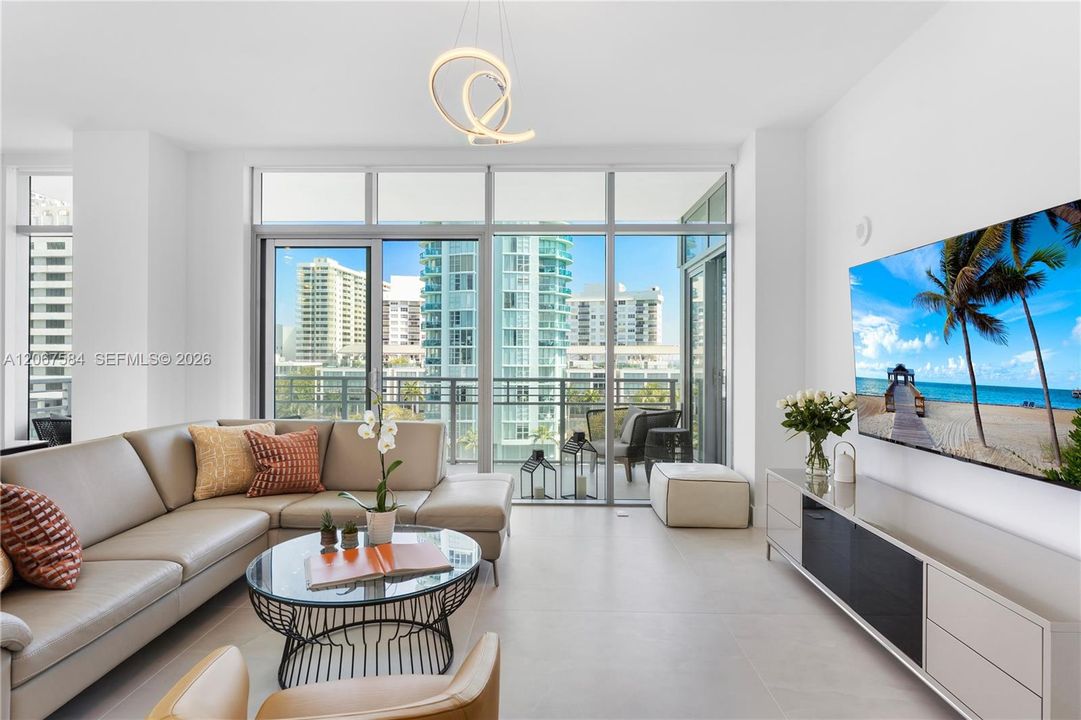 For Sale: $1,950,000 (3 beds, 3 baths, 1862 Square Feet)