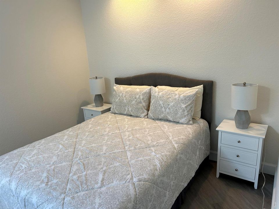 Guest Bedroom queen bed