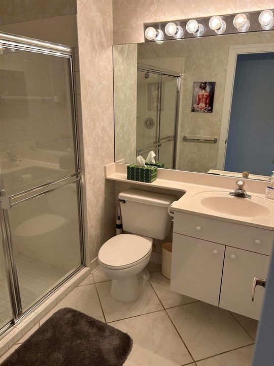 Guest Bathroom 1