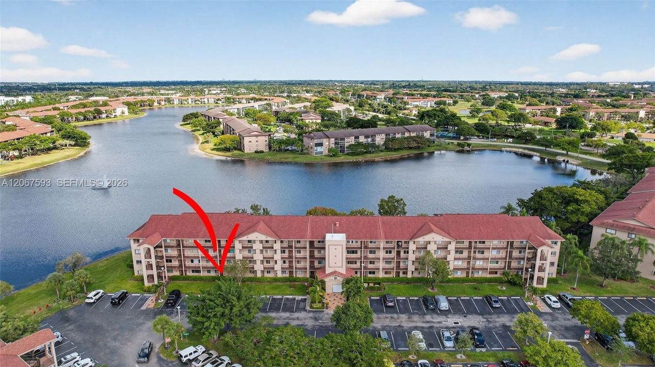 For Sale: $289,900 (2 beds, 2 baths, 1364 Square Feet)