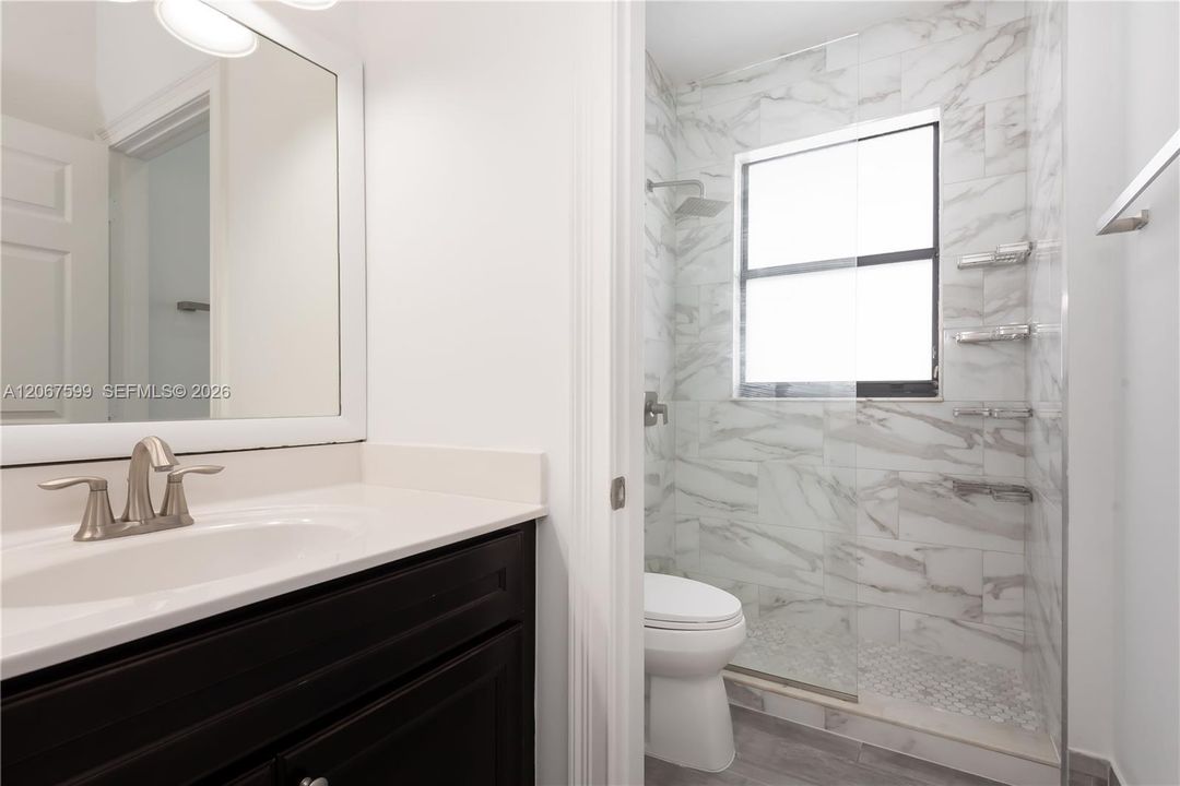 For Sale: $1,100,000 (4 beds, 3 baths, 2650 Square Feet)