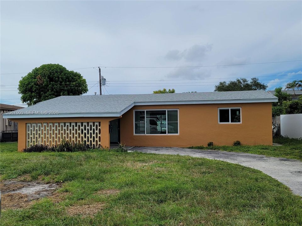 For Sale: $515,000 (3 beds, 2 baths, 1330 Square Feet)
