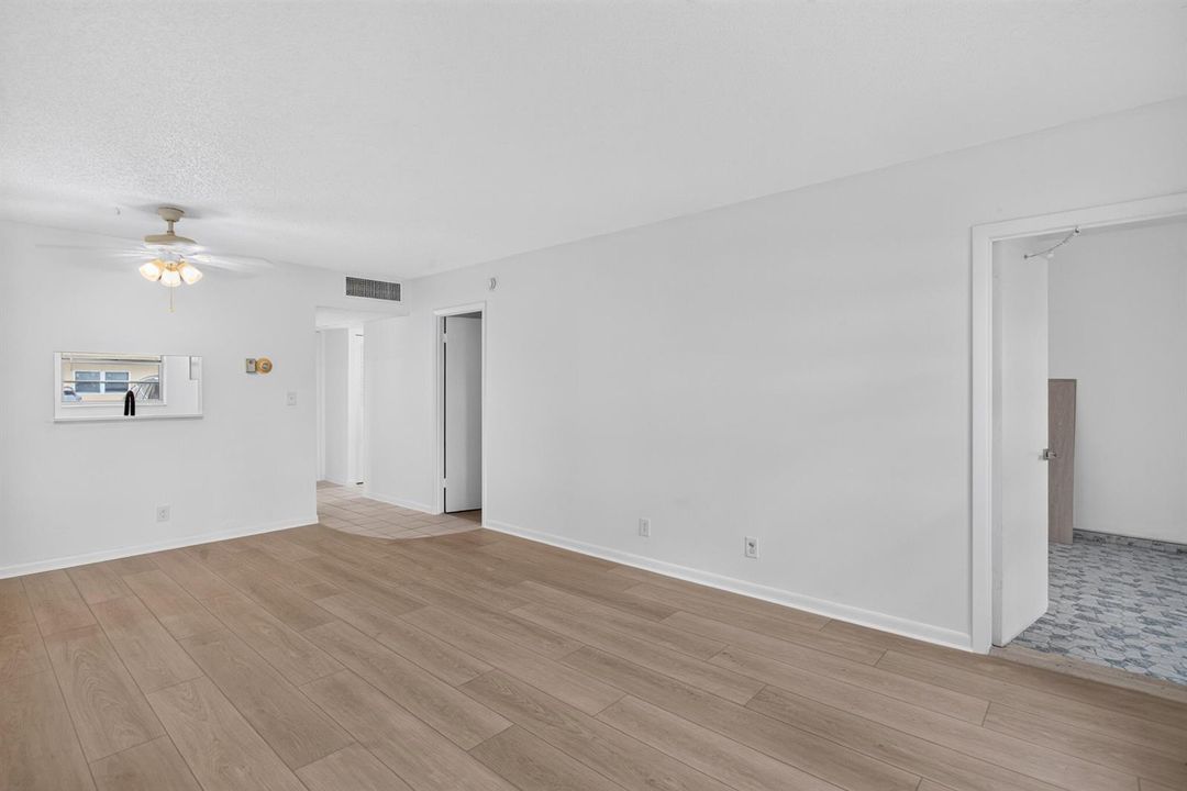 Living Room 4