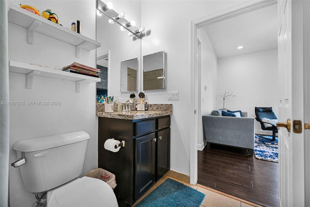 For Rent: $3,500 (3 beds, 3 baths, 1782 Square Feet)