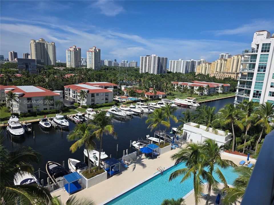 Недавно арендовано: $3,500 (2 спален, 2 ванн, 863 Квадратных фут)