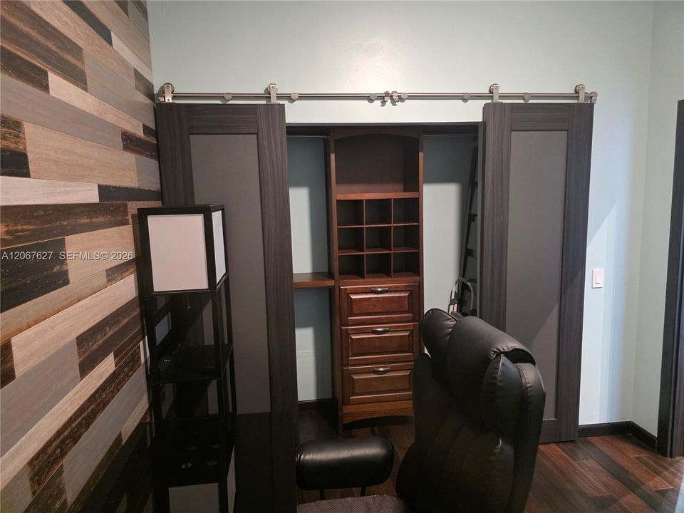 Недавно арендовано: $3,500 (2 спален, 2 ванн, 863 Квадратных фут)