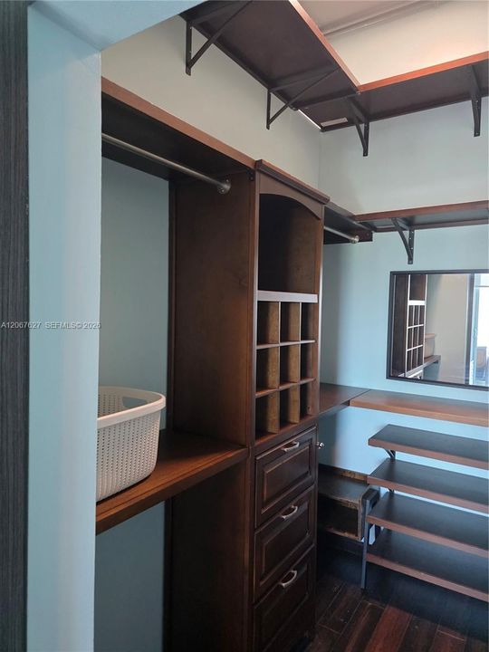 Недавно арендовано: $3,500 (2 спален, 2 ванн, 863 Квадратных фут)
