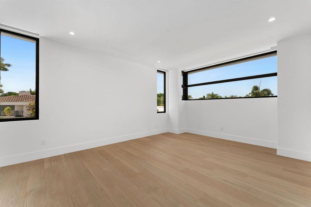 2400 Barcelona Dr_1oakstudios_44