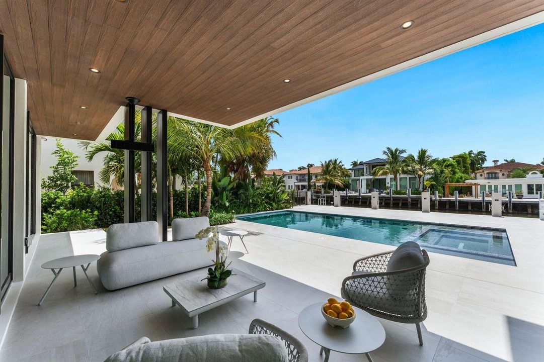 2400 Barcelona Dr_1oakstudios_83