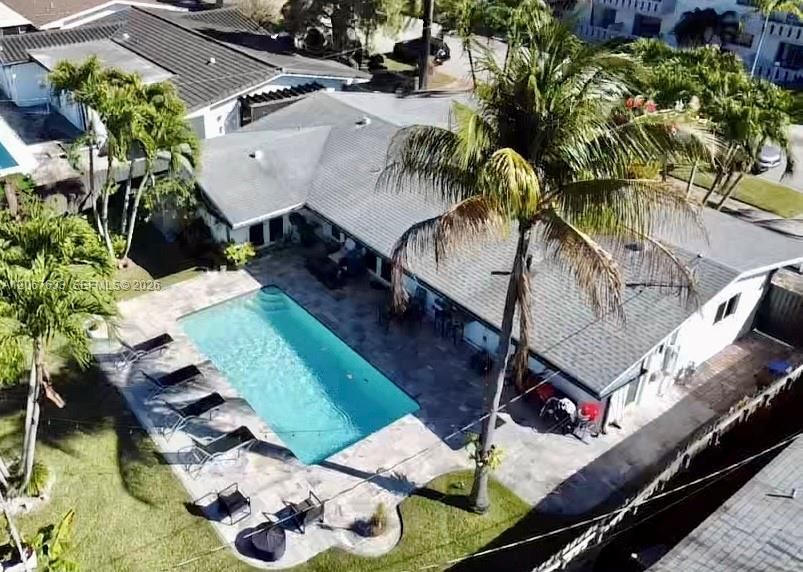 For Rent: $6,500 (3 beds, 2 baths, 2093 Square Feet)