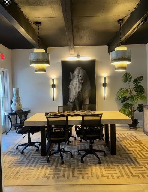 721 US Hwy 1 conference room main