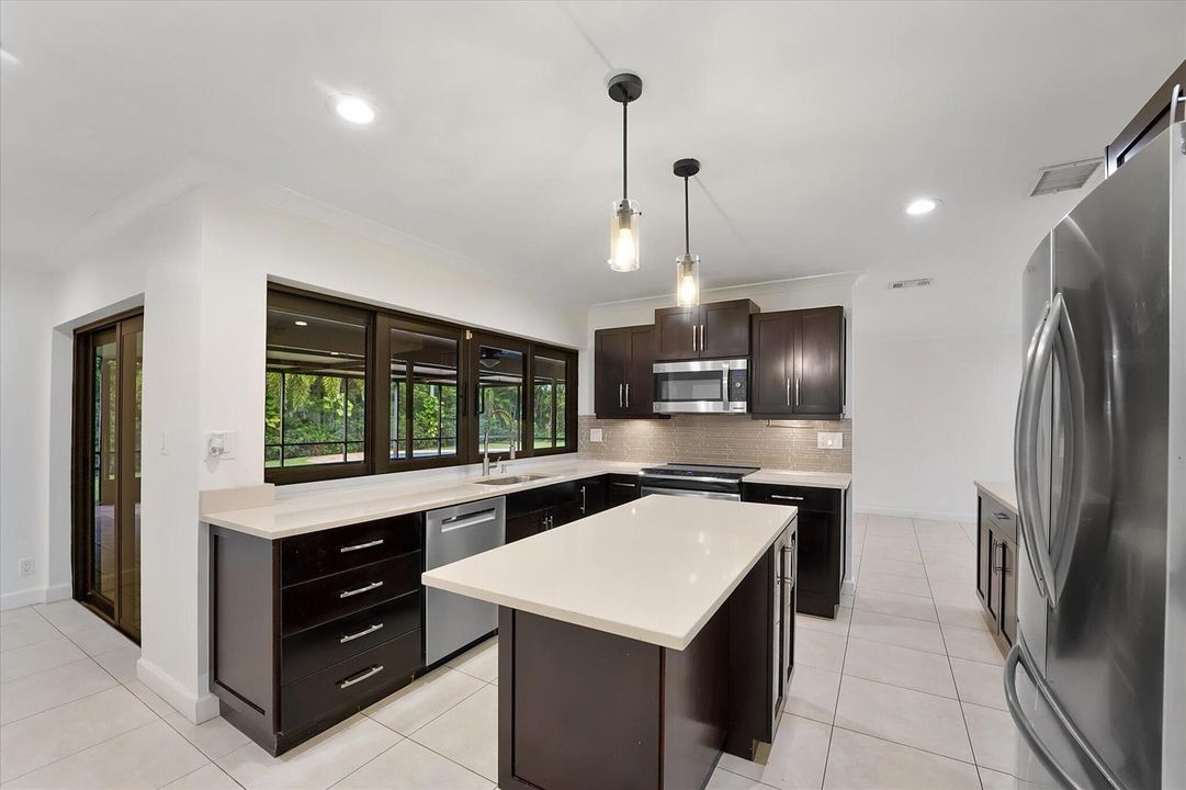 16-244 NW 102nd Terrace_016
