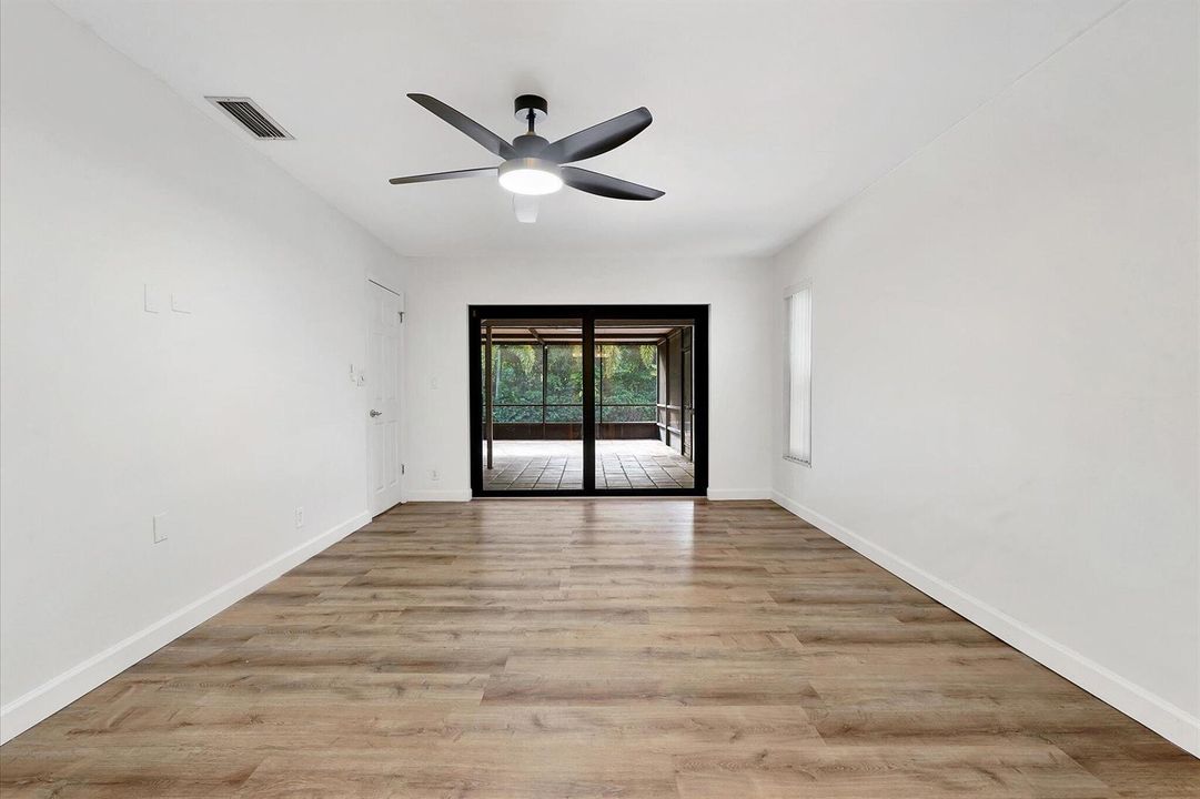 23-244 NW 102nd Terrace_023