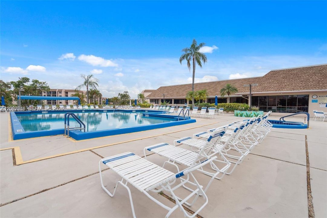 En Venta: $145,000 (2 camas, 2 baños, 815 Pies cuadrados)