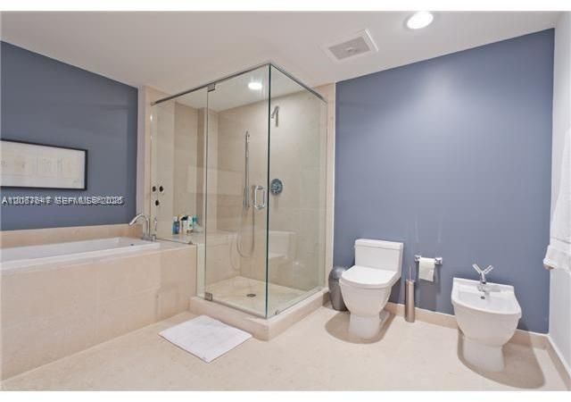 For Sale: $1,500,000 (2 beds, 2 baths, 1633 Square Feet)
