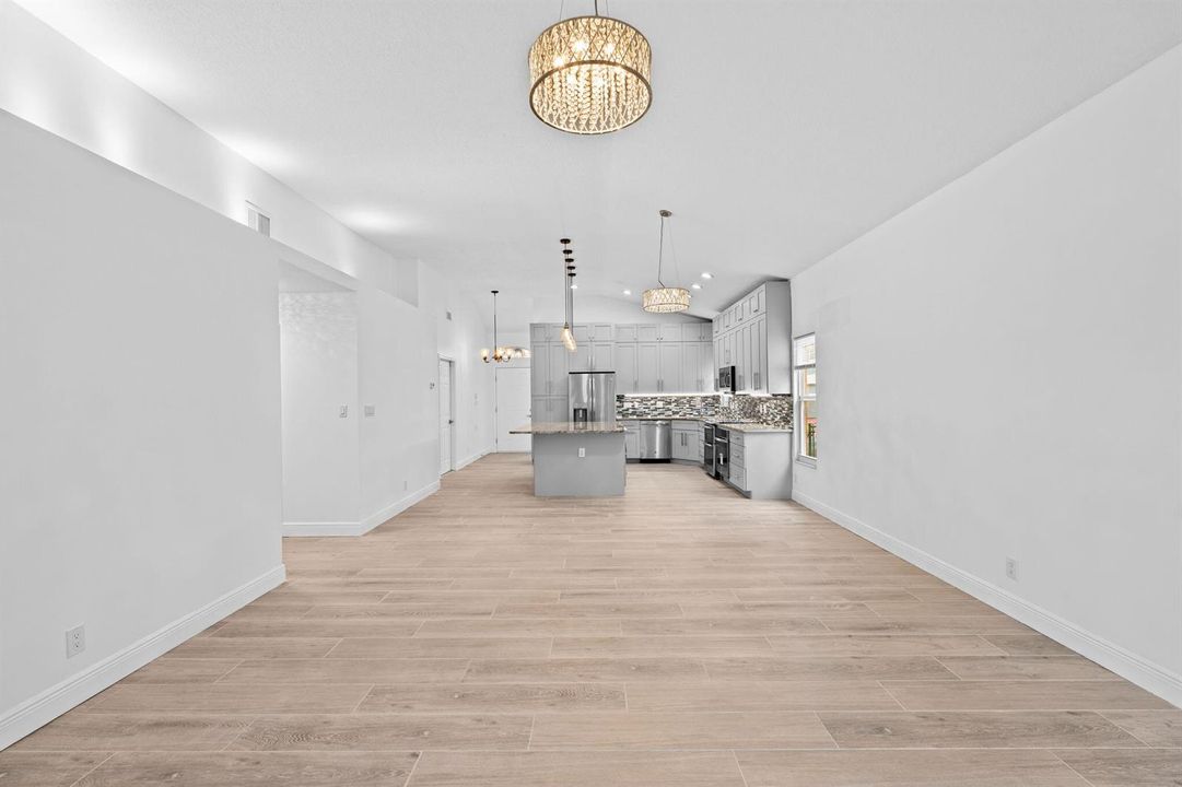 14-web-or-mls-A7405817