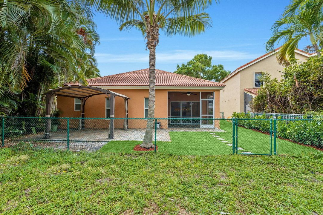 39-web-or-mls-A7405775