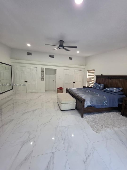For Sale: $1,590,000 (5 beds, 3 baths, 2996 Square Feet)
