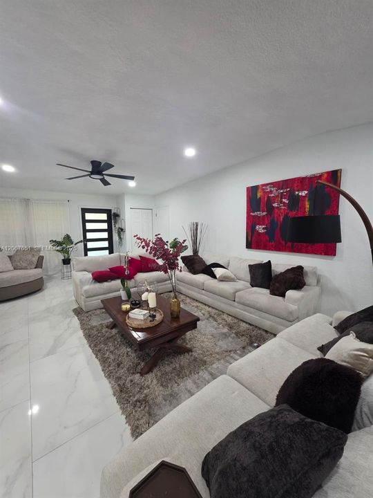 For Sale: $1,590,000 (5 beds, 3 baths, 2996 Square Feet)
