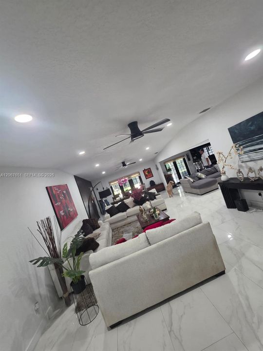 For Sale: $1,590,000 (5 beds, 3 baths, 2996 Square Feet)