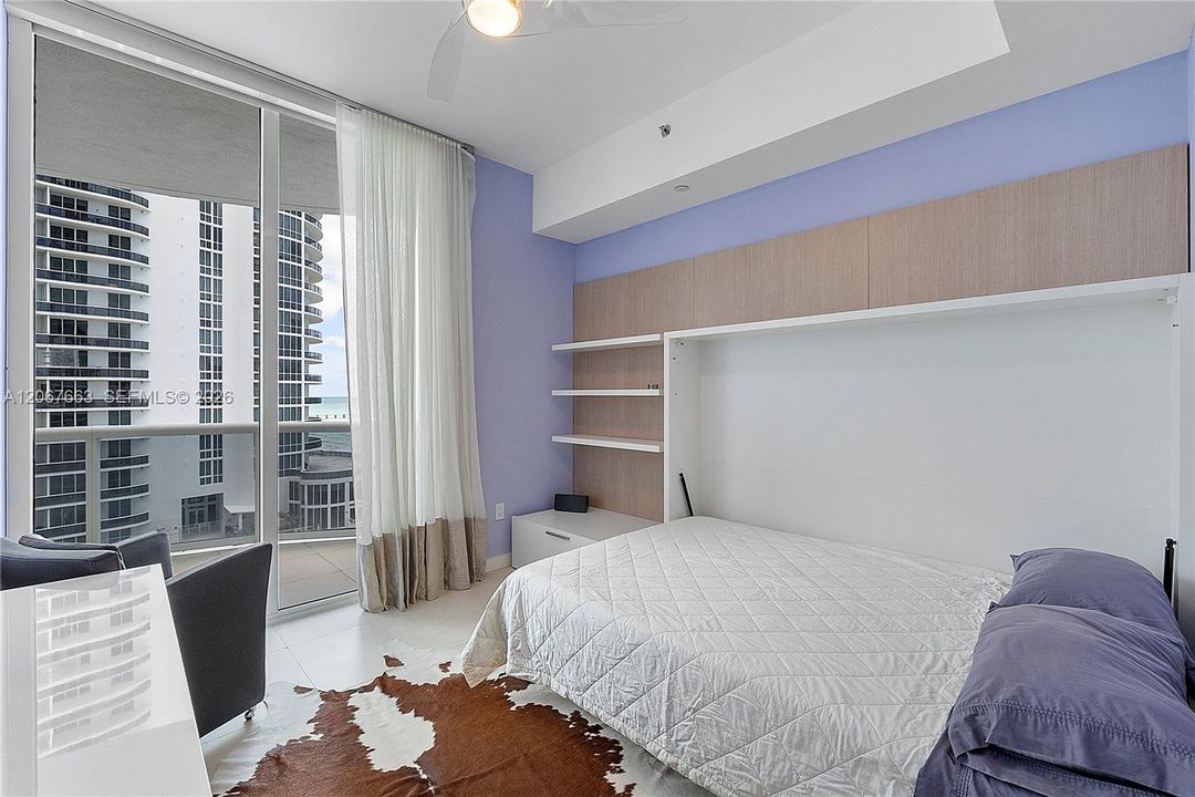 For Rent: $8,500 (3 beds, 3 baths, 1974 Square Feet)