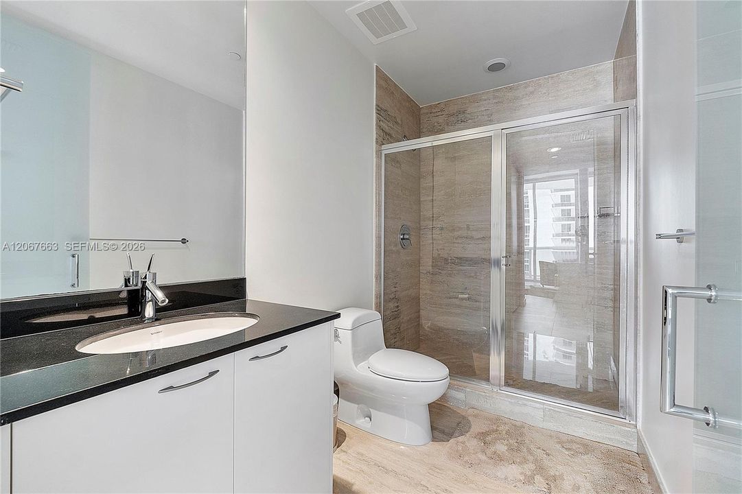 For Rent: $8,500 (3 beds, 3 baths, 1974 Square Feet)