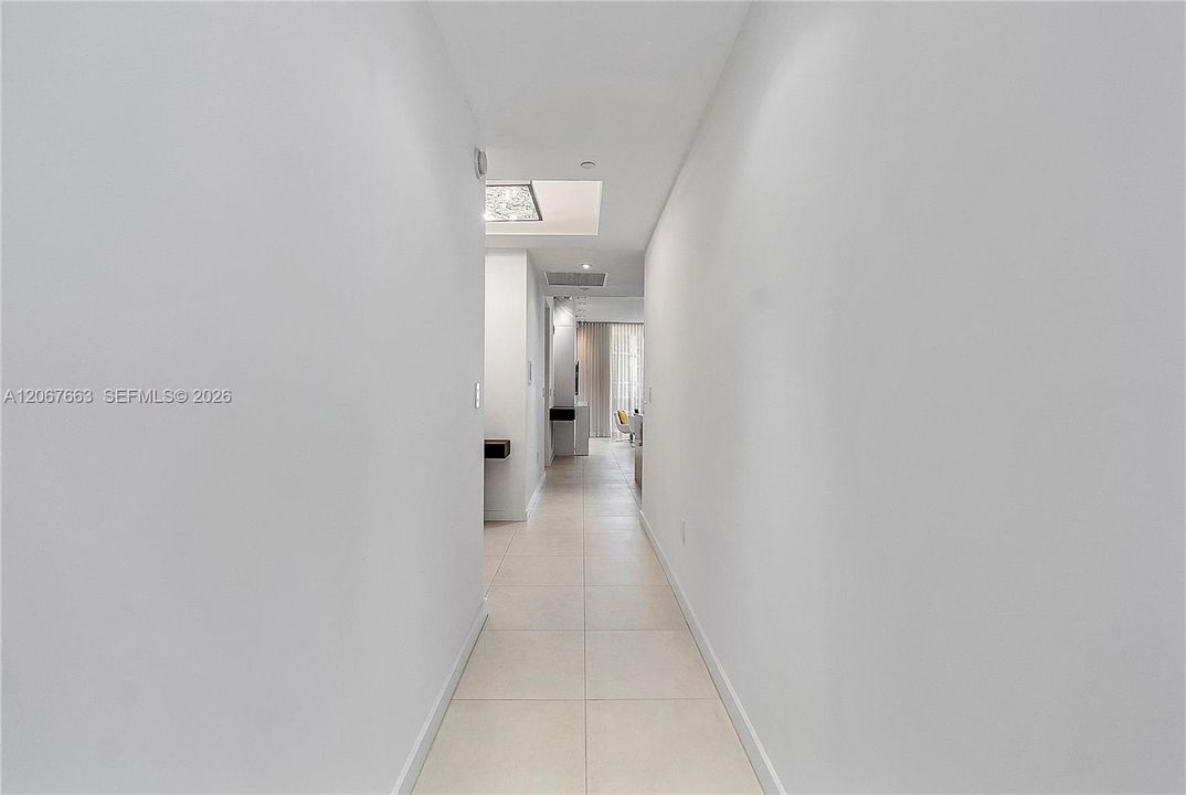 For Rent: $8,500 (3 beds, 3 baths, 1974 Square Feet)
