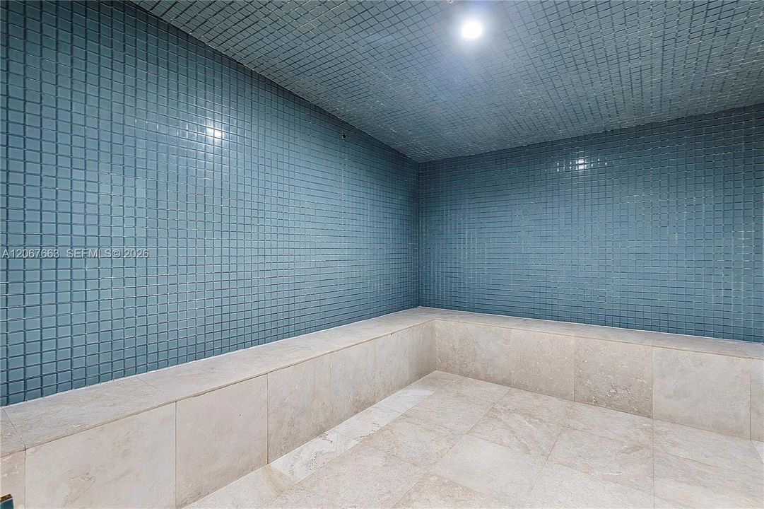 For Rent: $8,500 (3 beds, 3 baths, 1974 Square Feet)
