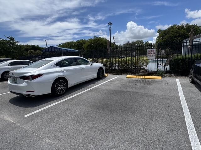 204U guest parking