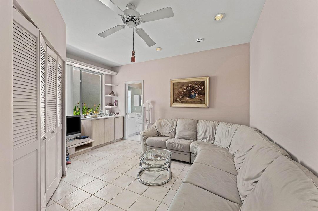018-5195Northwest25thWay-BocaRaton-FL-33