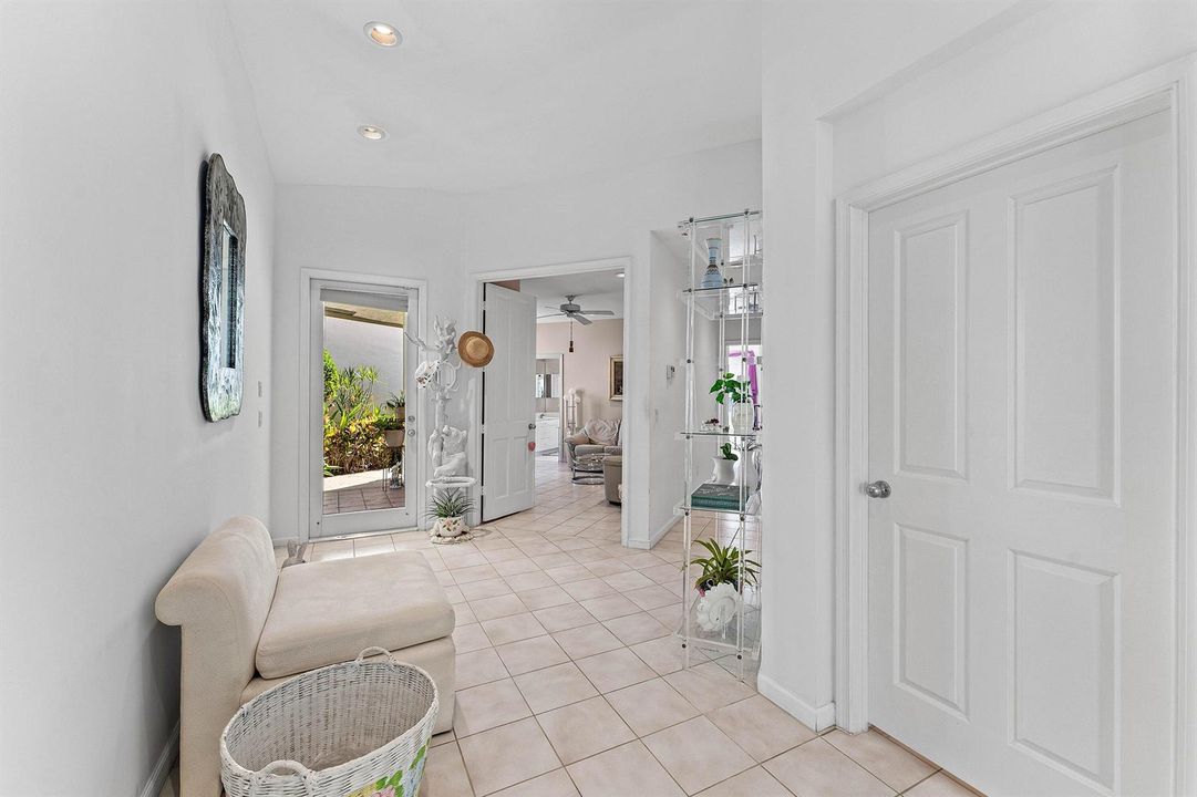 011-5195Northwest25thWay-BocaRaton-FL-33