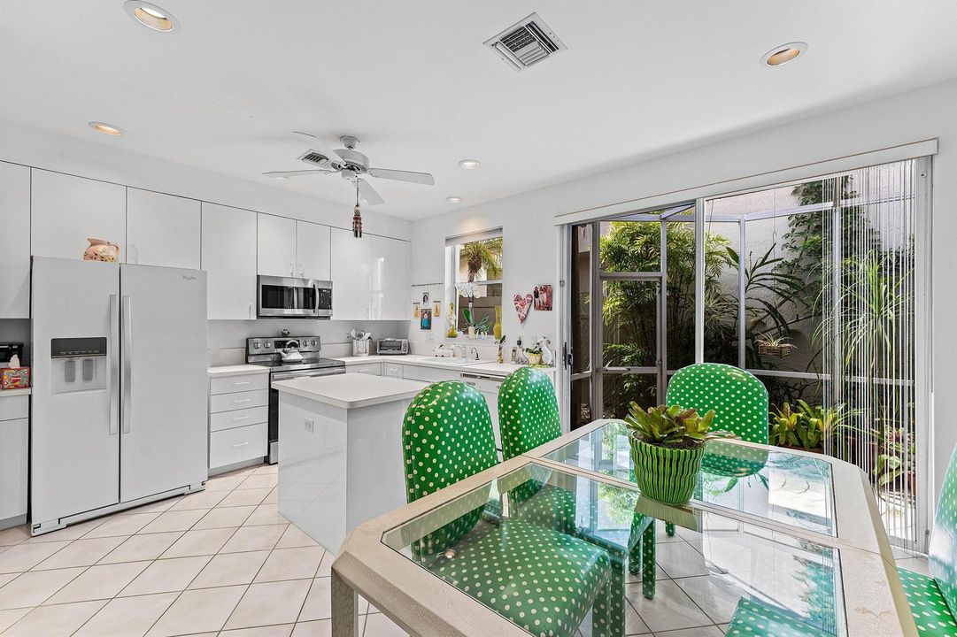 016-5195Northwest25thWay-BocaRaton-FL-33