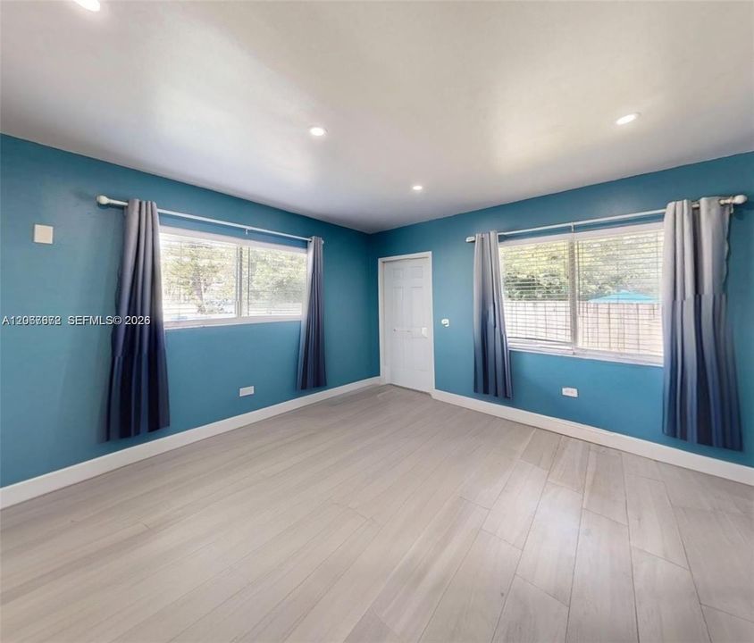 For Sale: $650,000 (0 beds, 0 baths, 1805 Square Feet)