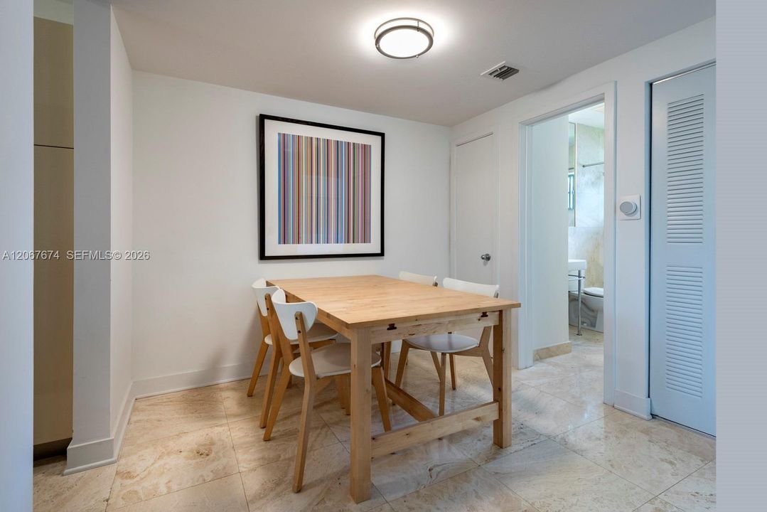 En Venta: $369,000 (1 camas, 1 baños, 637 Pies cuadrados)