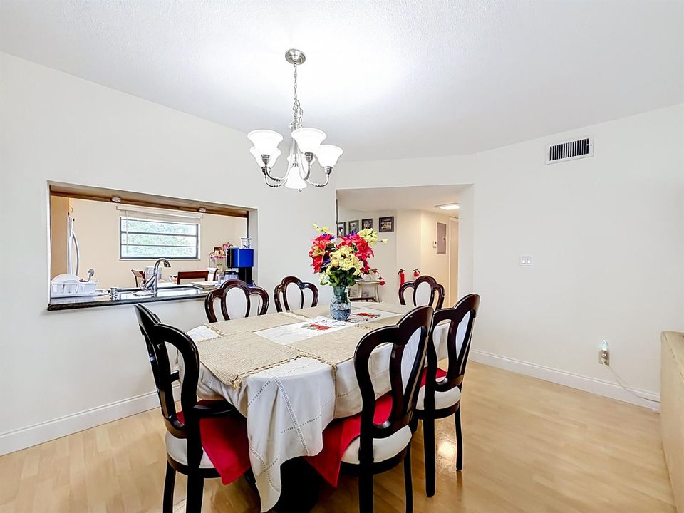 4970 E Sabal Palm Boulevard #412-32