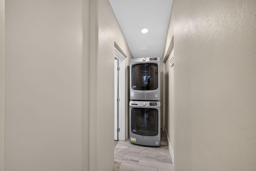 Dryer & Washer