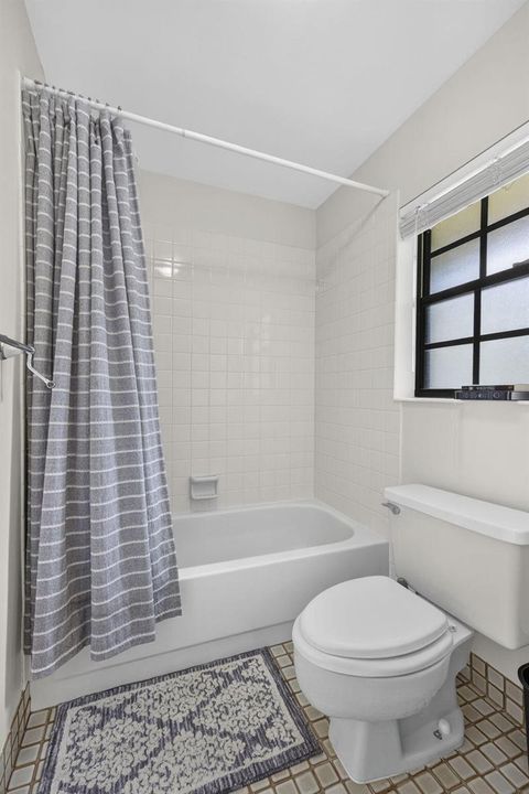 2nd Bathroom